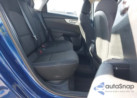 2024 Kia Forte Lxs z USA, uszkodzony, nr VIN 3KPF24AD0RE762553